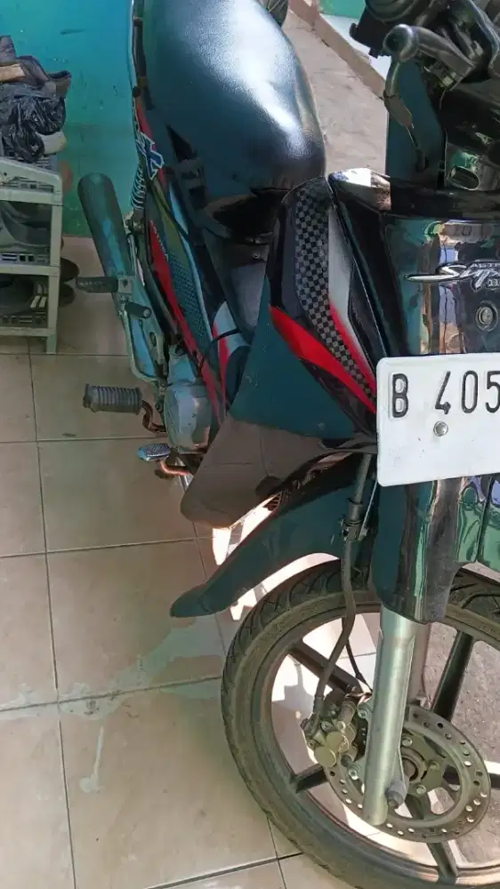 JUAL SUPRA X TAHUN 2003 LENGKAP, BANDEL, IRIT, KINCLONG.