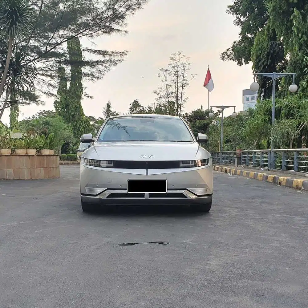 ‼️HYUNDAI IONIQ 5 SIGNATURE LONG-RANGE ‼️ MOBIL TERAWAT & SIAP PAKAI.