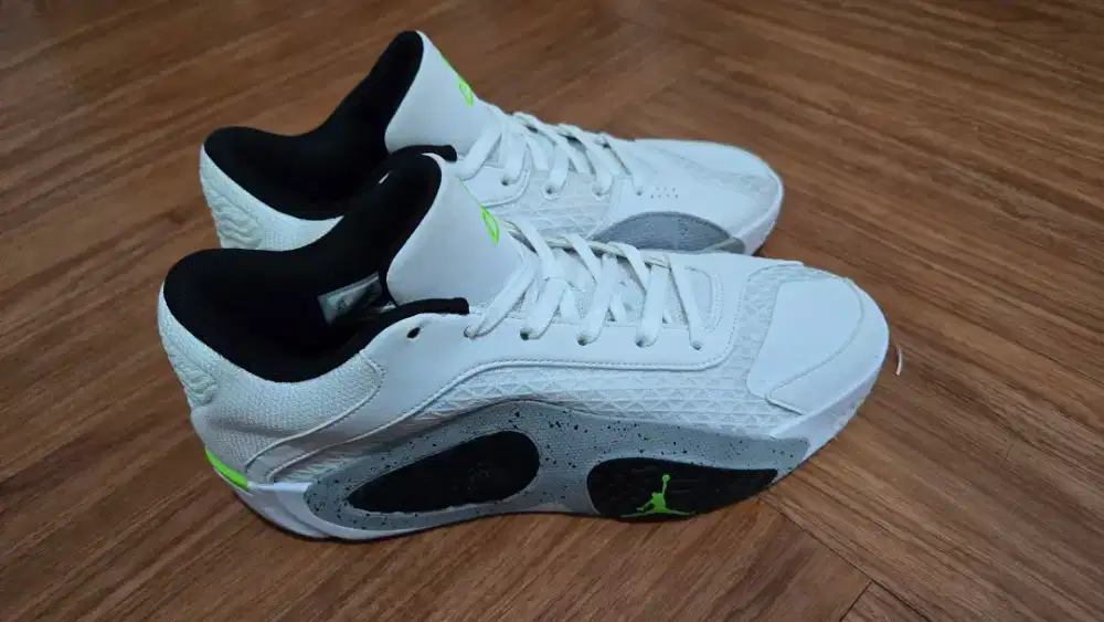 Sepatu basket Air Jordan Tatum 2, size 26.5 cm