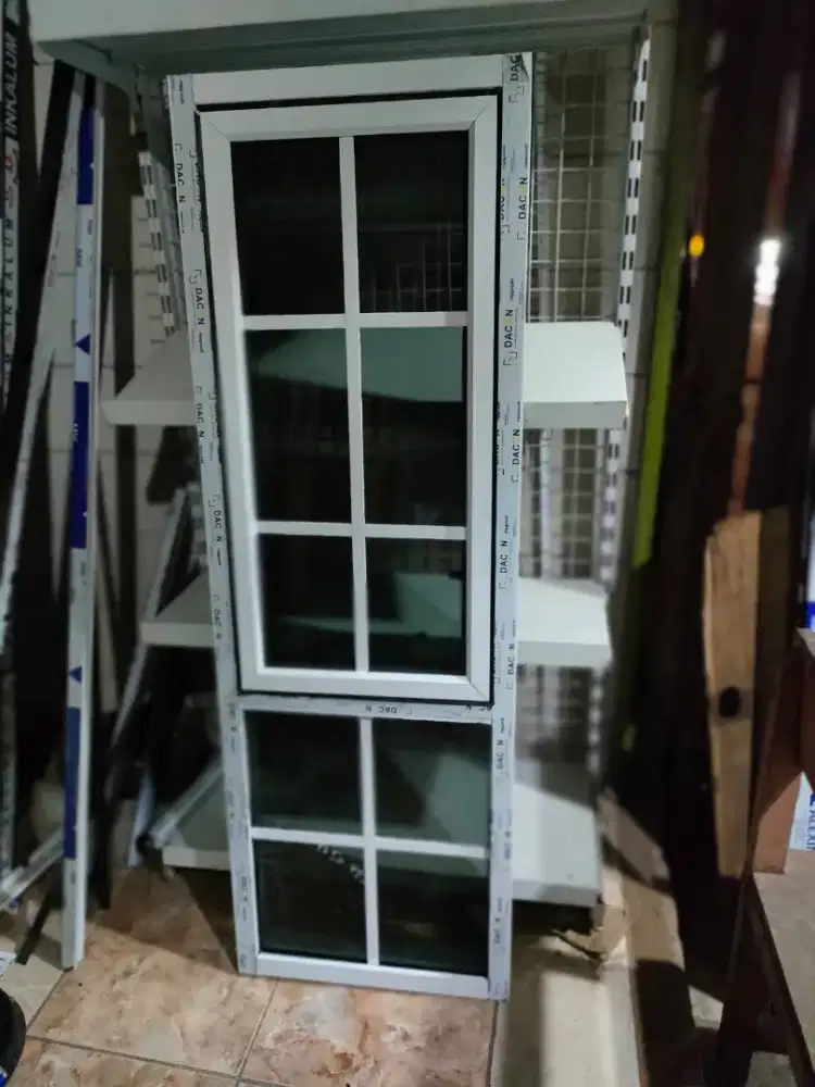 Jual berbagai macam kusen pintu jendela aluminium