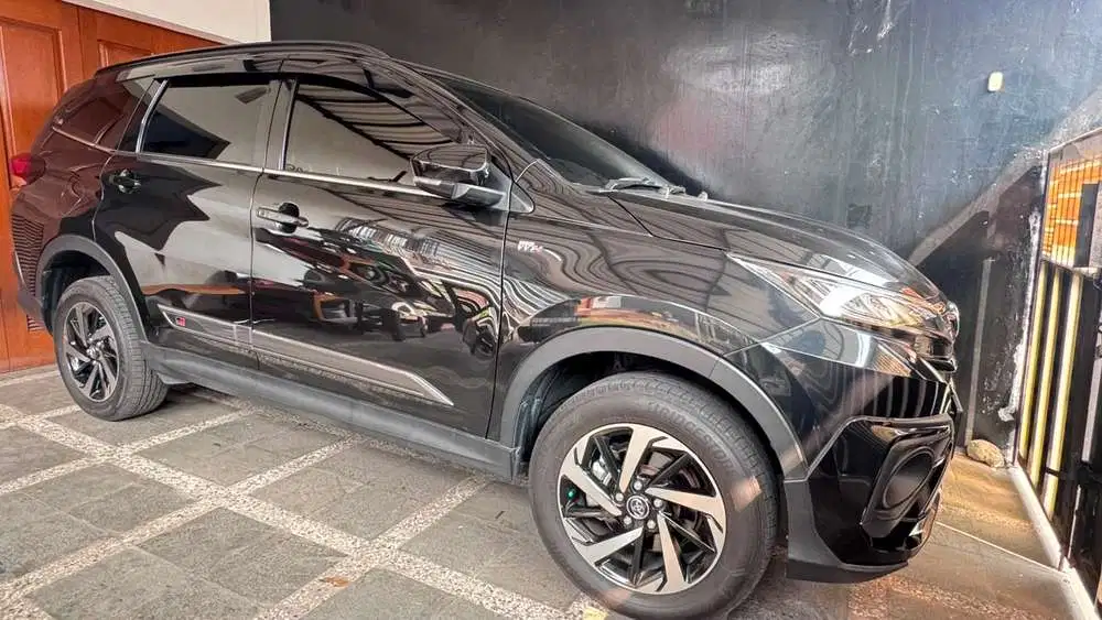 Toyota Rush 1.5 GR SPORT 2023 Bensin