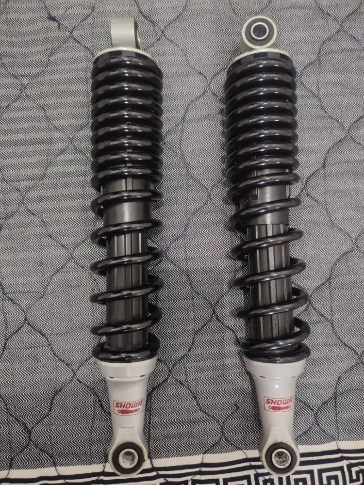 Shockbreker honda blade supra copotan motor baru