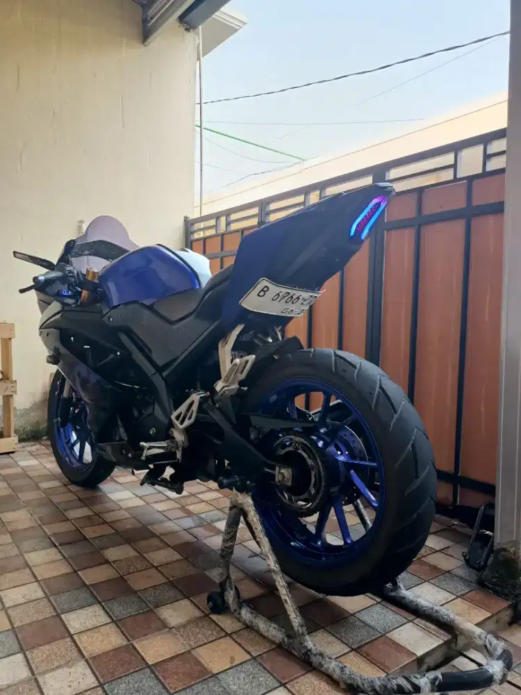 YAMAHA R15 V3 2020