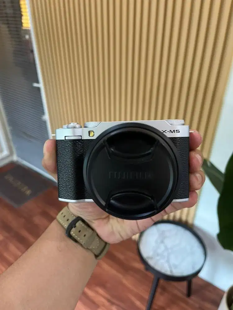 FUJIFILM XM5 GARANSI AKTIF PANJANG
