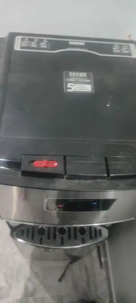Mesin cuci Electrolux