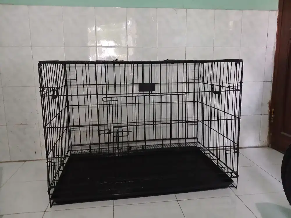 Kandang kucing bekas