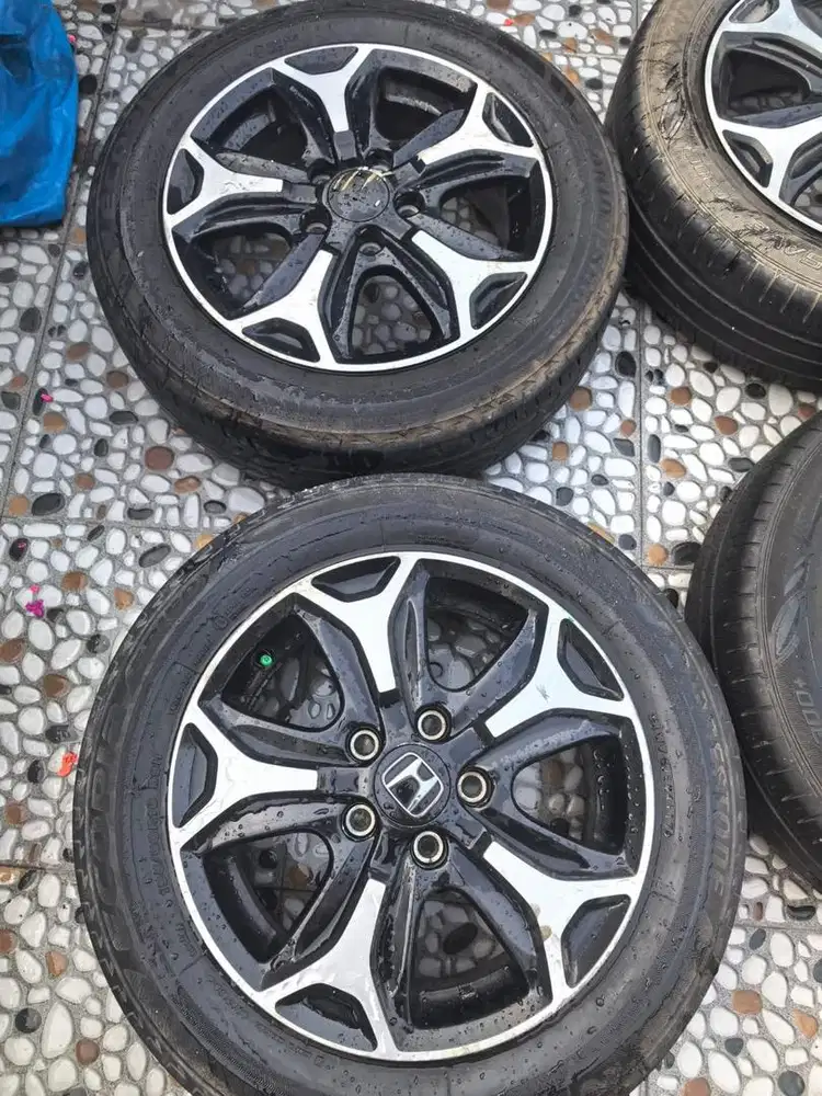 Velg Honda BRV R16