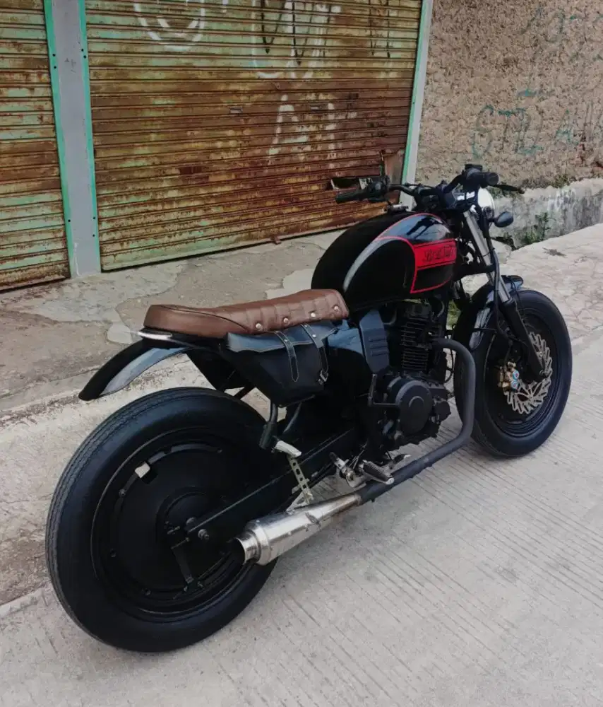 Byson custom japstyle