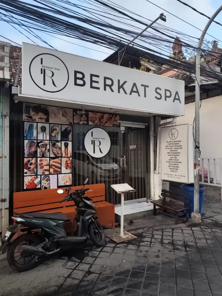 Urgently needed spa therapist!!