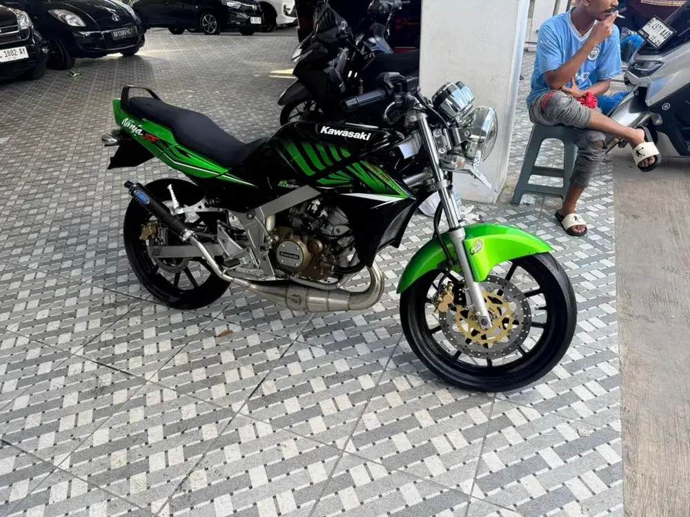 Kawasaki Ninja SS 2015