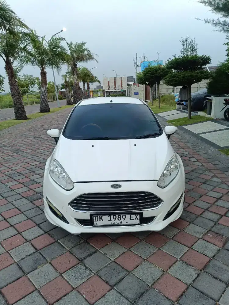 Ford fiesta 1.0 EcoBoost s matic 2014