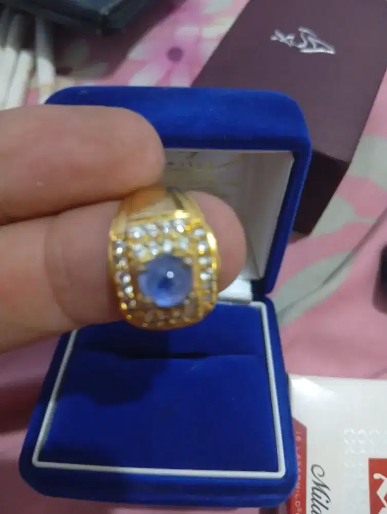 Cincin blue safir