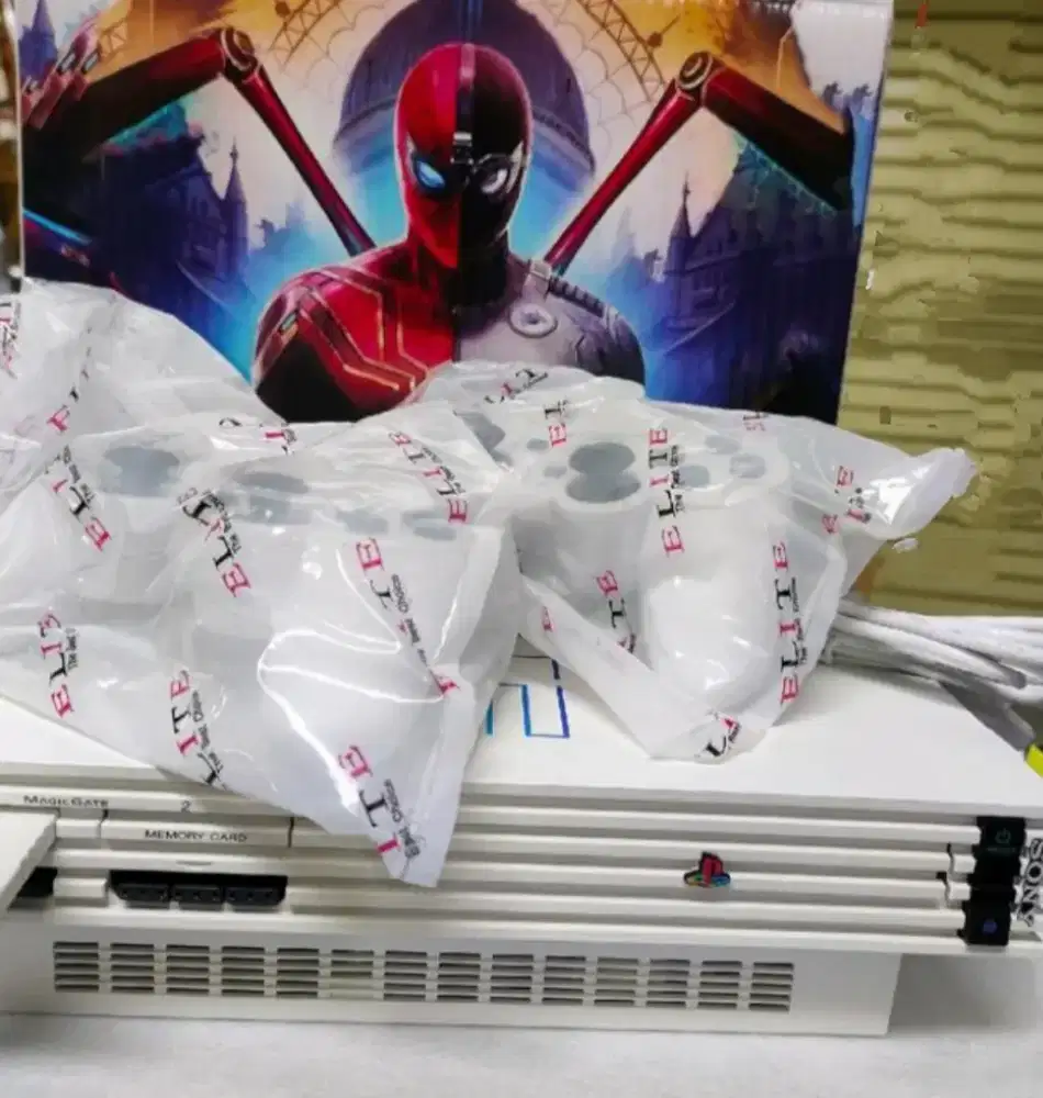 Playstation 2 fat limited edition white