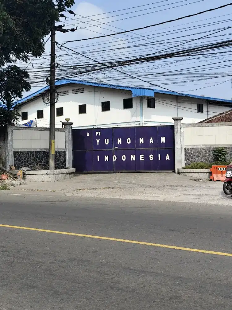 Dijual cepat gudang luas 2Hektar lokasi cigombong dpn jl raya provinsi