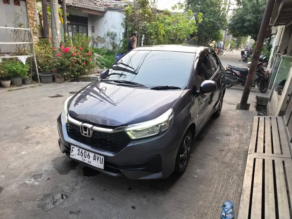 Honda Brio E CVT Matic AT Tahun 2023 Abu , 2024