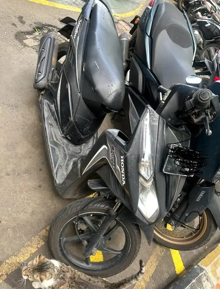 Dijual motor siapa cepat dia dapat