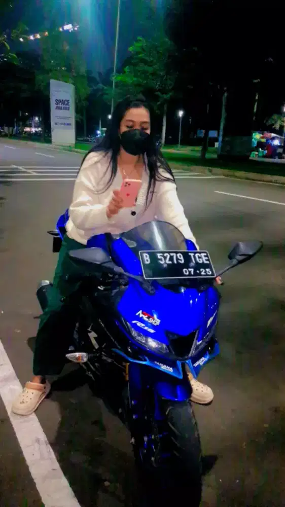 Jual r15 v3 mulus nominus lok.ancol jakut