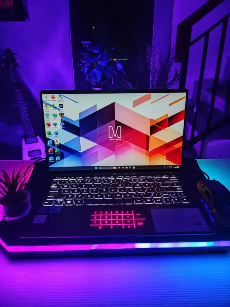 ASUS ZENBOOK CLASIC NUMPAD Red  UX333FA -309 [Ram 8GB + SSD 512Gb]