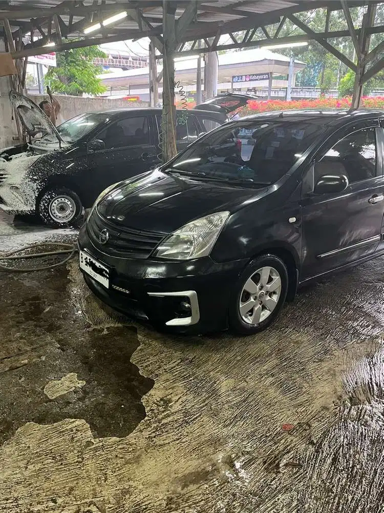 Nissan Grand livina 2007 Bensin