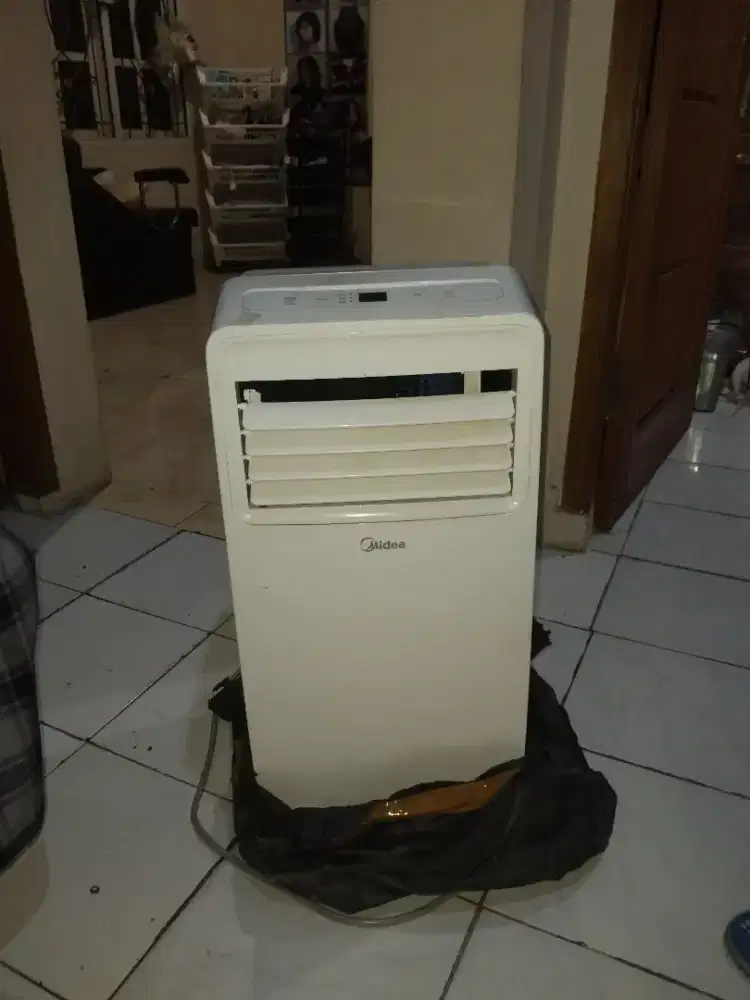 AC Portable 1 PK Midea (MPHA-09CRN7)