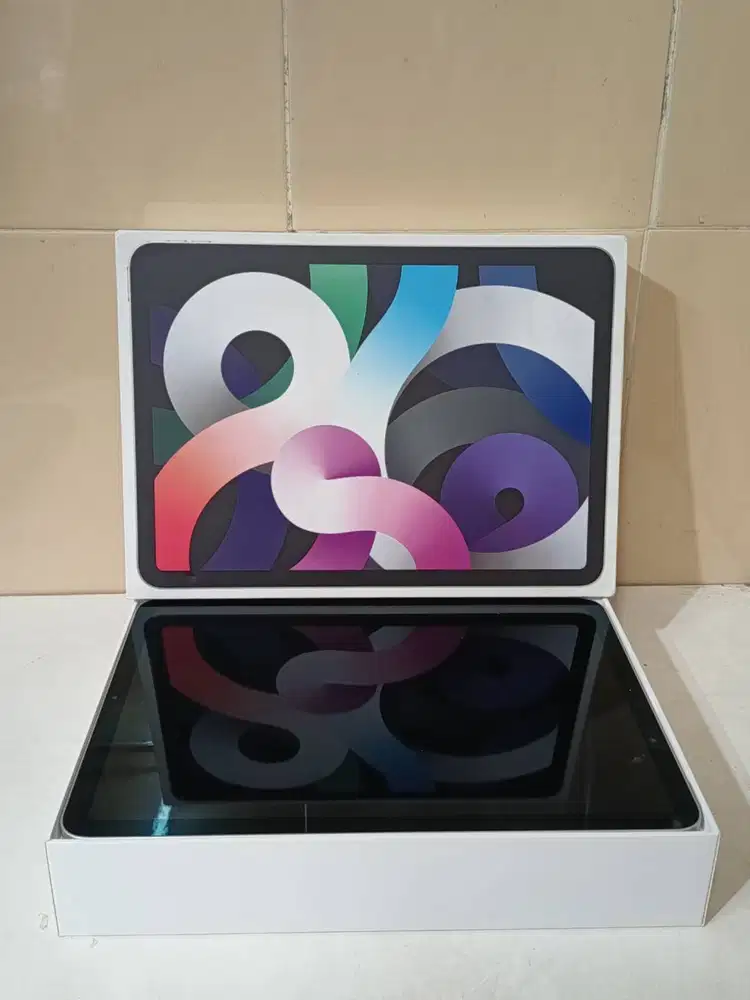 iPad Air 4 2020 Silver 64GB Wi-Fi_ BOX + Charger ORI LENGKAP
