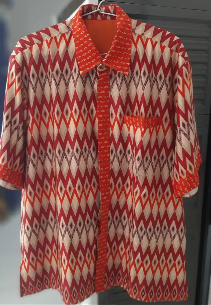 BATIK PRIA LENGAN PENDEK - MOTIF MERAH CREAM ORANGE
