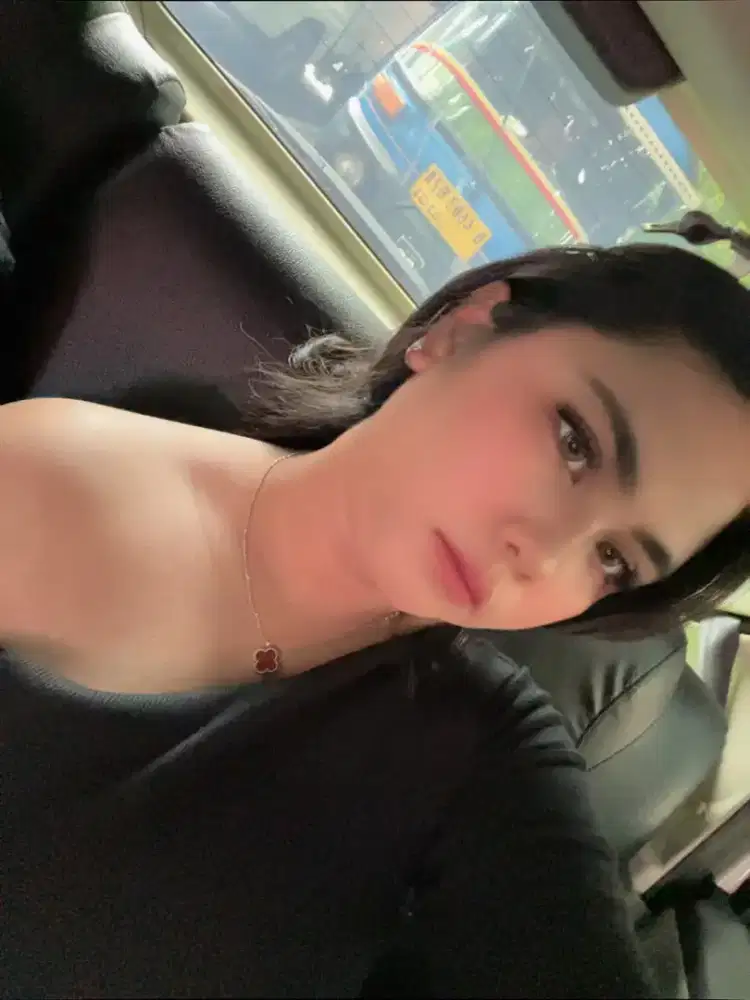 MENCARI PEKERJAAN