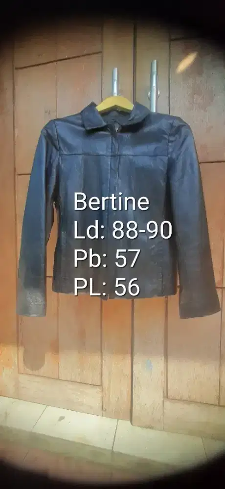 Jaket kulit domba asli