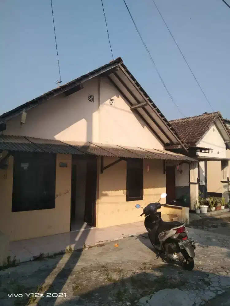 Dikontrakan Rumah