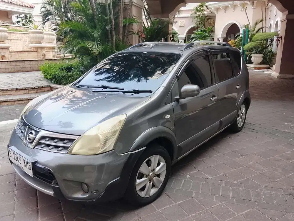 Nissan Livina 2009 Bensin