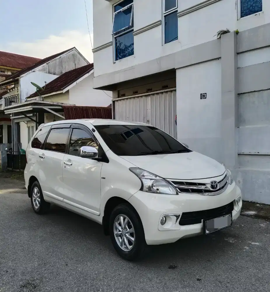 Avanza tipe G nik 2011 akhir km 46.rb asli