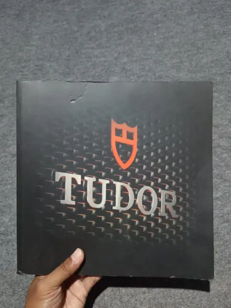 RARE! Buku Katalog Resmi Jam Tangan Tudor 2012-2013 Original