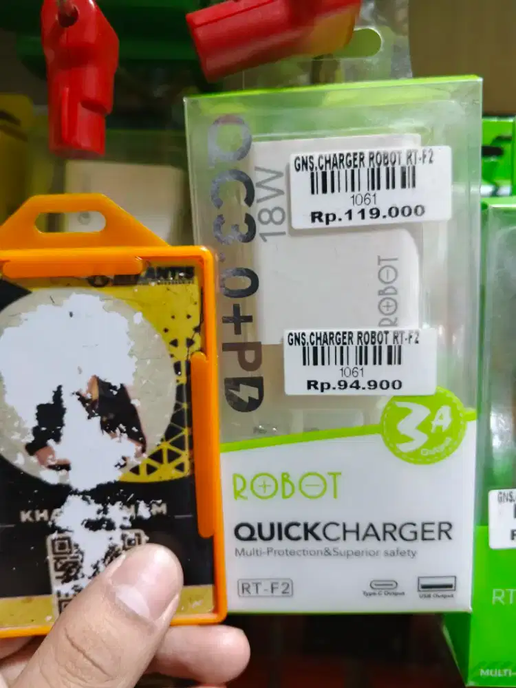 CHARGER ROBOT RT-F2 18Watt USB A & C