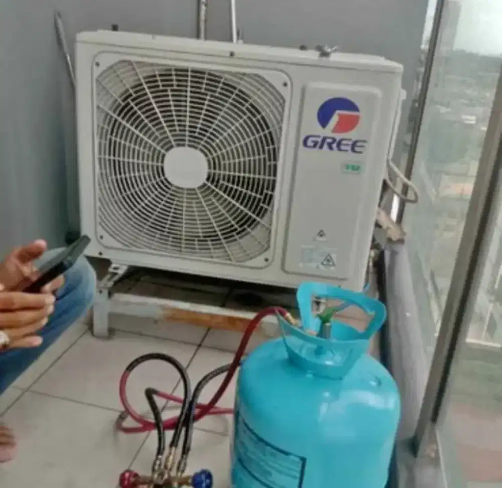 jasa servis AC tidak dingin.ac bocor