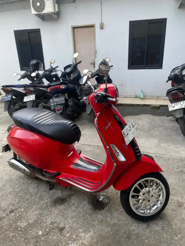 Jual vespa matic tahun 2018