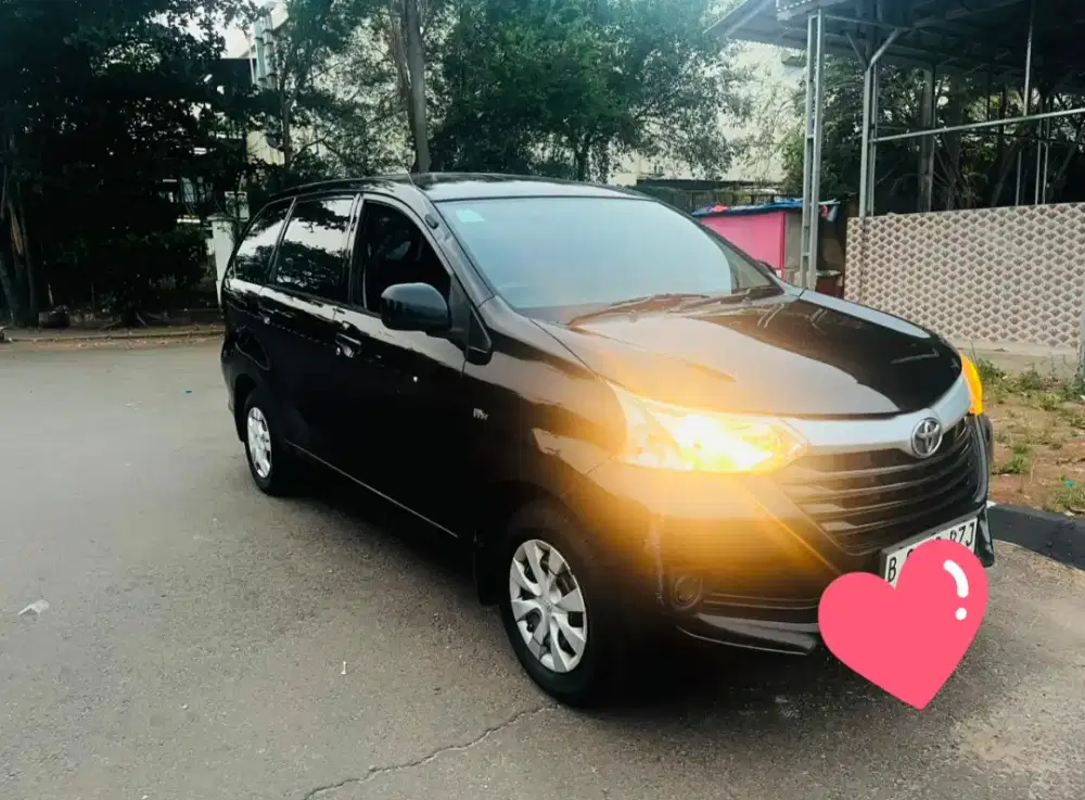 Avanza E AT 2018 - Hitam