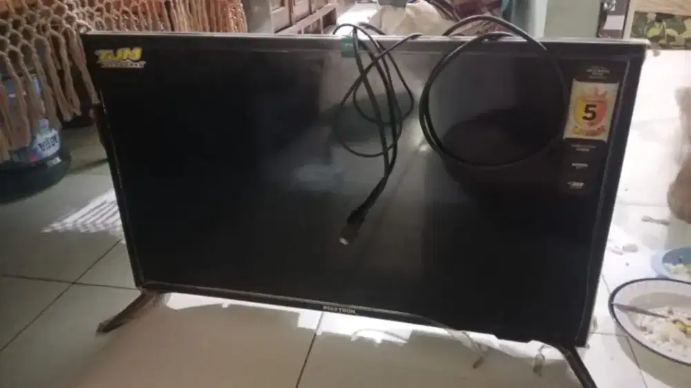 TV Polytron  32 inch