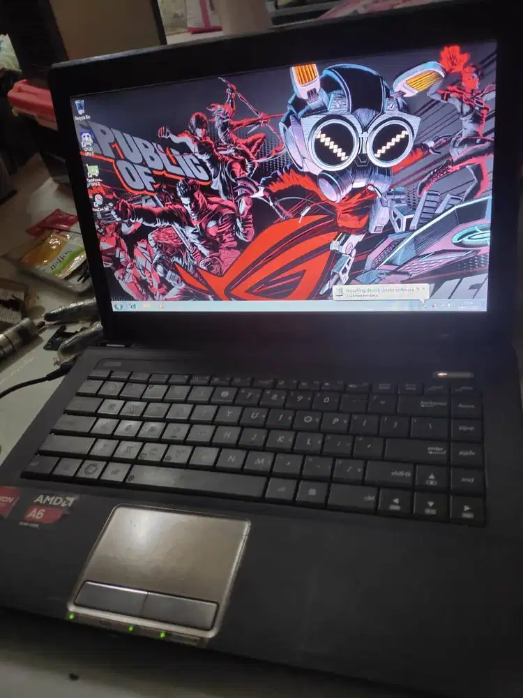 Laptop ASUS A6 Ada Minus