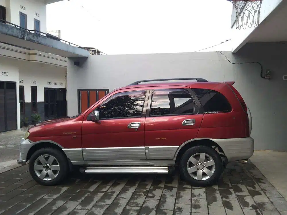 Daihatsu Taruna 2000 Bensin