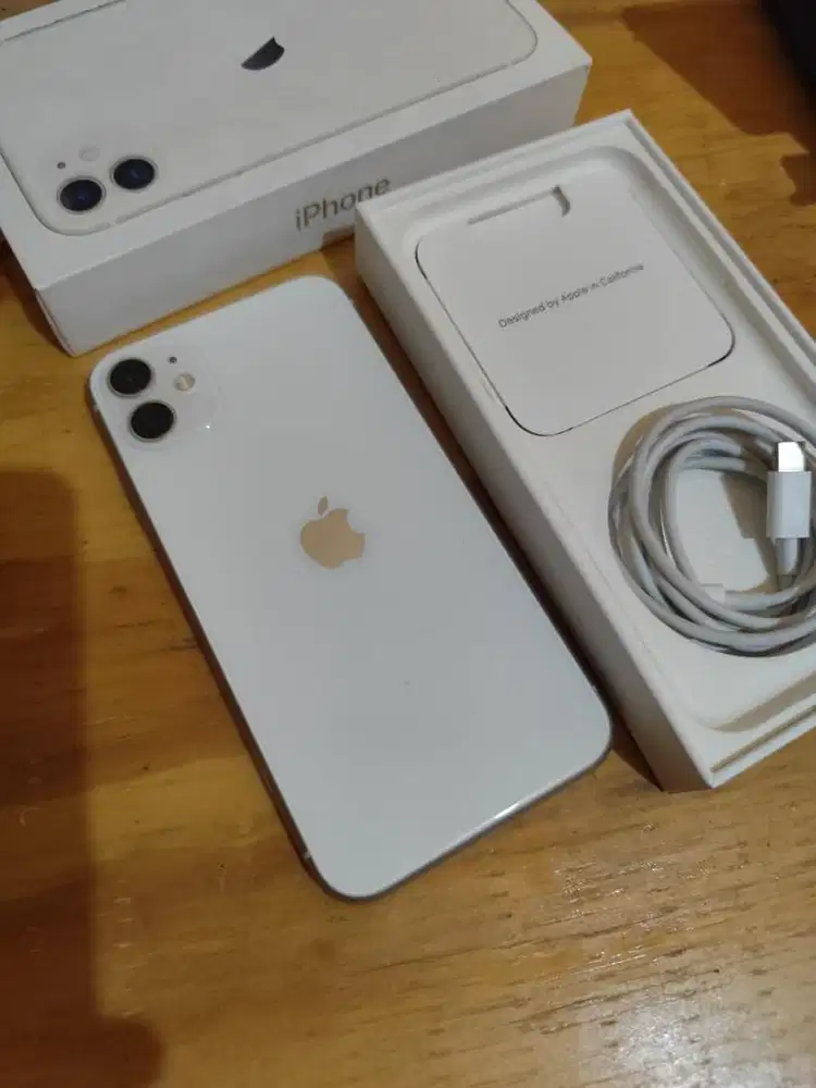 iPhone 11 64gb iBox