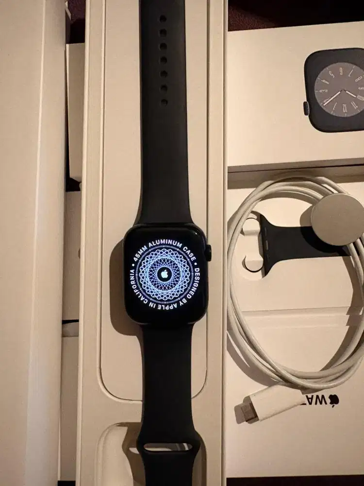 Apple watch S8 45mm