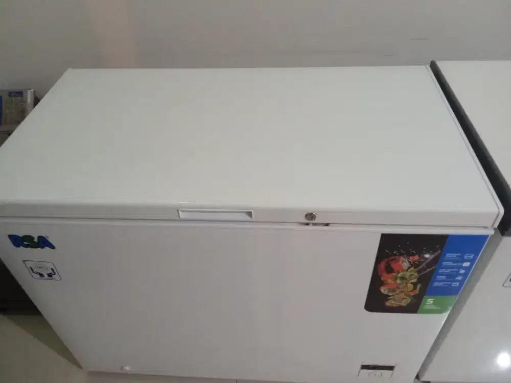 Frizer 3 unit  ,300 L, 2 unit ,500 L 1 unit