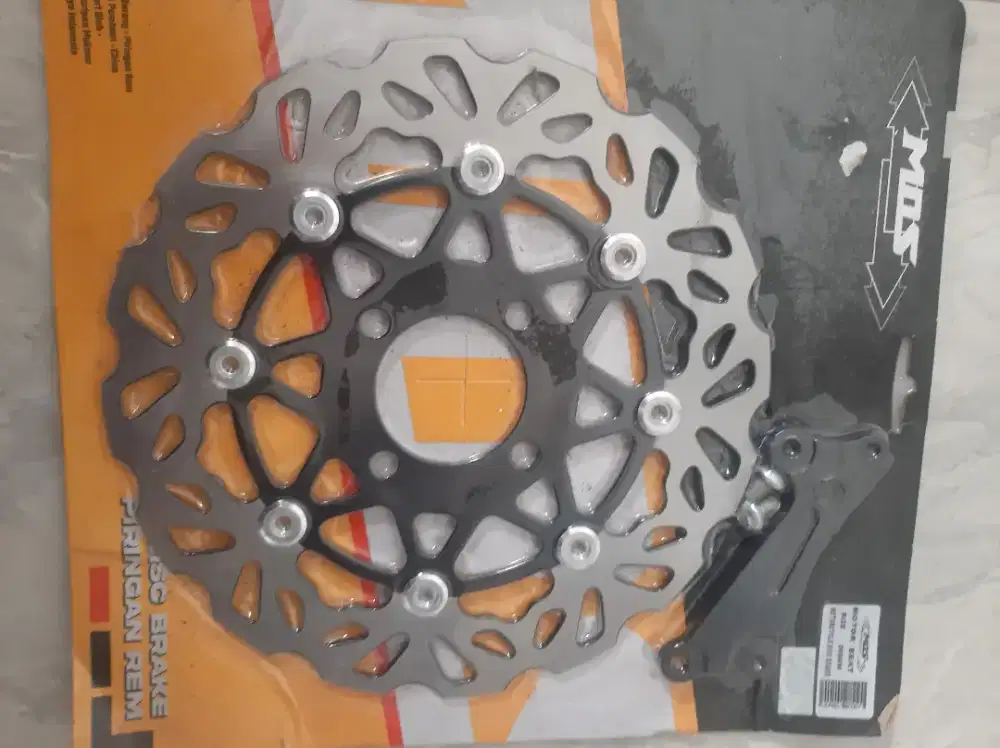 Piringan cakram motor beat baru
