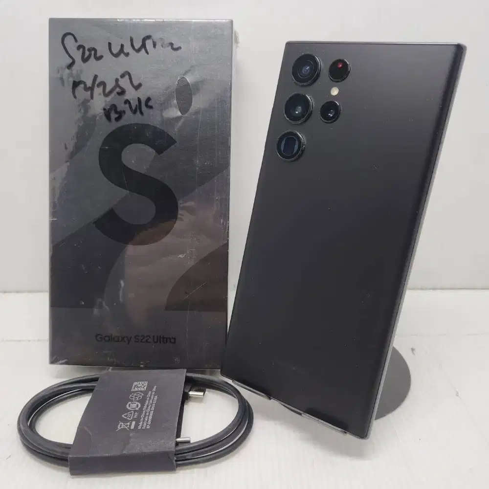 LIKE NEW! SAMSUNG GALAXY S22 ULTRA 5G 12/256 PHANTOM BLACK NO MINUS  F