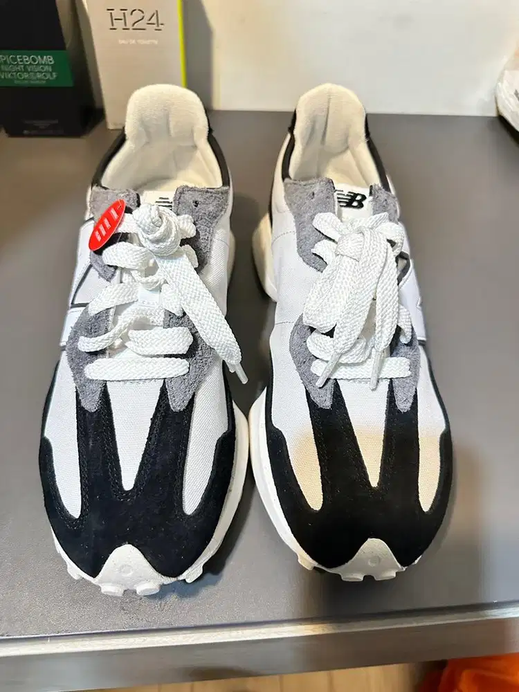 NEW BALANCE BNIB