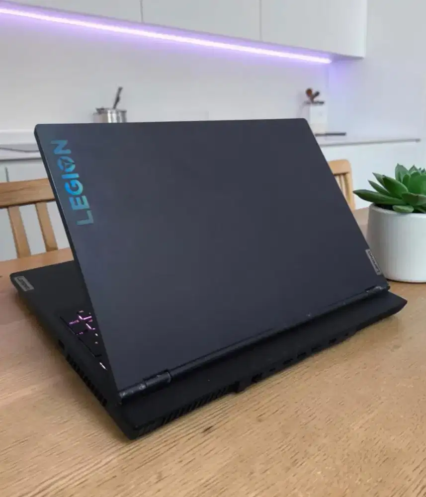 LAPTOP LENOVO LEGION 5 RAM 16GB SSD 512GB/ NVIDIA GTX 1650Ti