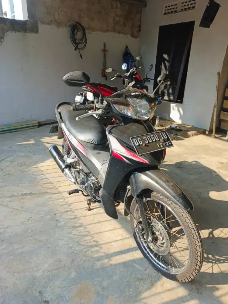 Honda revo absolute 2011