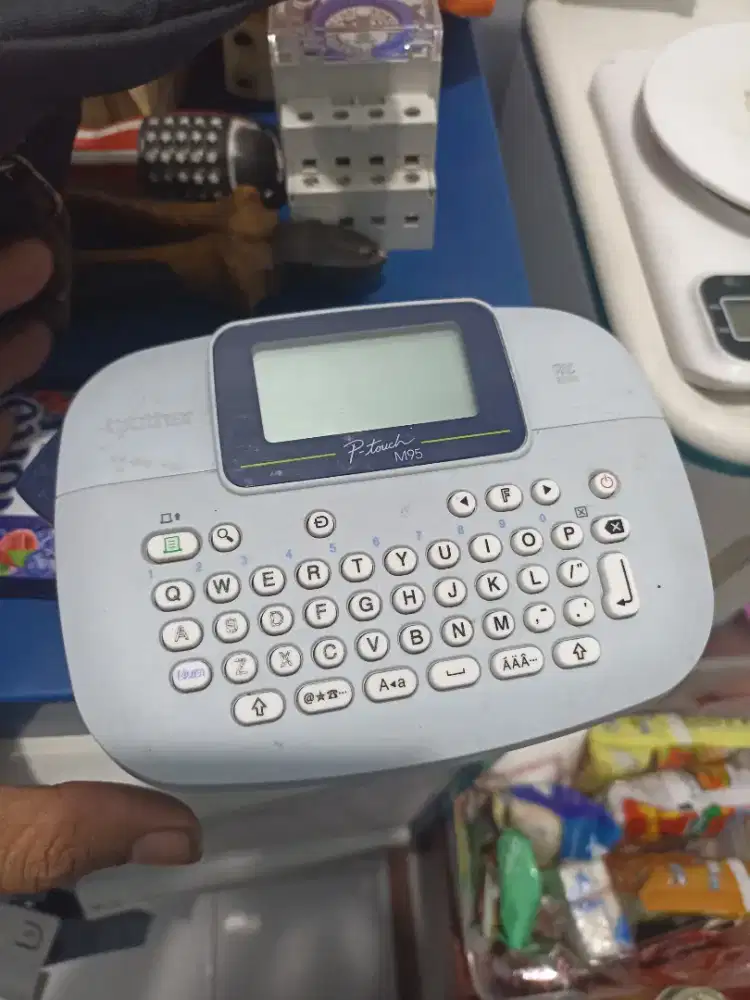 Printer Labeling sticker name merk brother