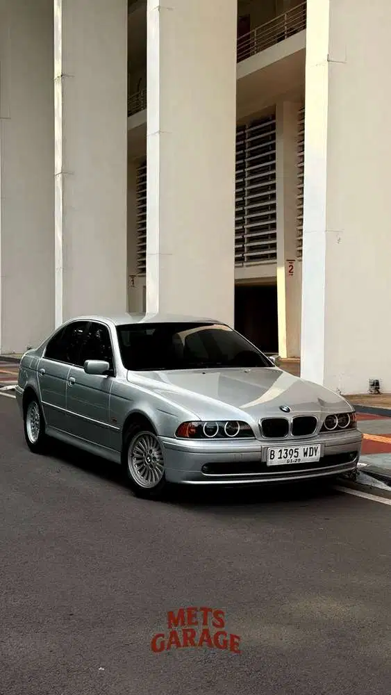 BMW E39 525i 2001 FULL ORIGINAL
