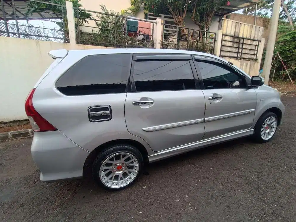 Toyota Avanza 2012 Bensin